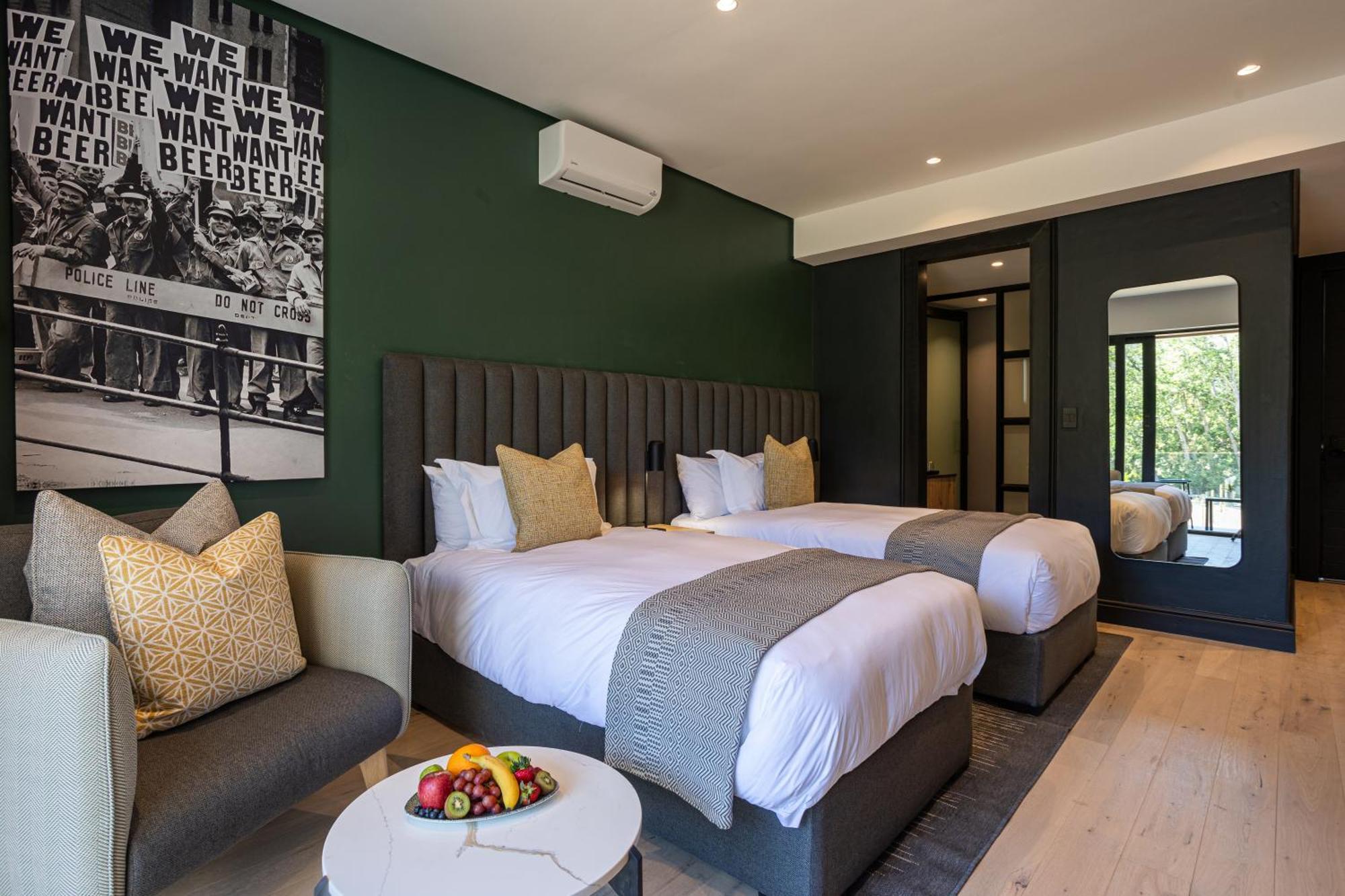 Franschhoek Hotel Bagian luar foto